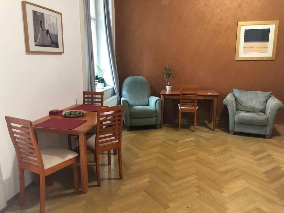 Exclusive Unique Apartments - Prague Central Екстериор снимка